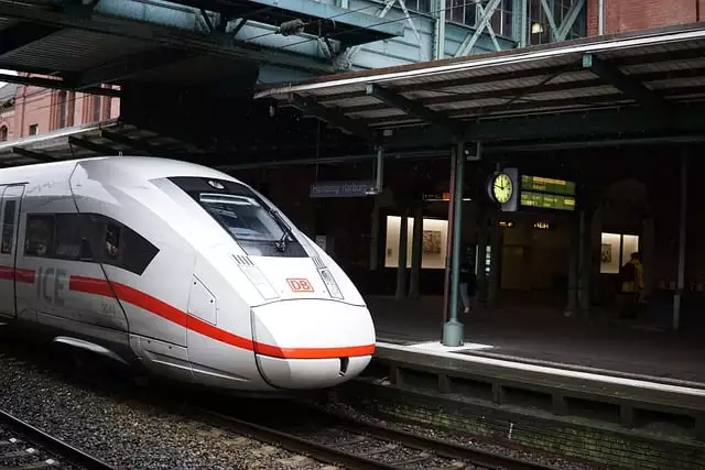 Milyar Euro Zarar: Deutsche Bahn Büyük Ölçekte İşten Çıkarma Duyurdu